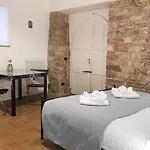 Myassisisuite - La Di Santa Chiara - Dimora Storica Con Idromassaggio, 125mq Di Lusso, Centro - Accoglienza E Check Live - Mowimy Po Polsku アパート *