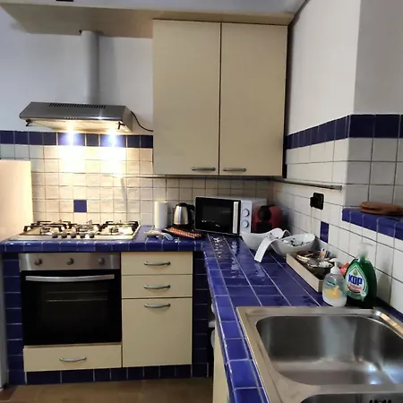 公寓 La Di Santa Chiara, 125mq, Idromassaggio, Centro - Novita Da Myassisisuite, Mowimy Po Polsku