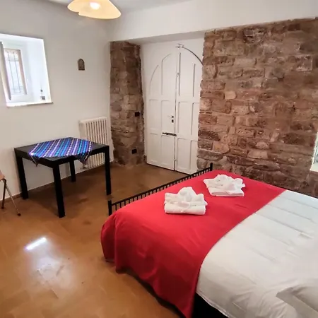 La Di Santa Chiara, 125mq, Idromassaggio, Centro - Novita Da Myassisisuite, Mowimy Po Polsku Διαμέρισμα Ασίζη