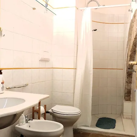 公寓 La Di Santa Chiara, 125mq, Idromassaggio, Centro - Novita Da Myassisisuite, Mowimy Po Polsku *