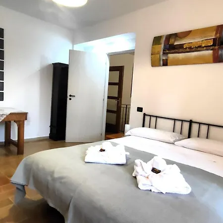 La Di Santa Chiara, 125mq, Idromassaggio, Centro - Novita Da Myassisisuite, Mowimy Po Polsku *