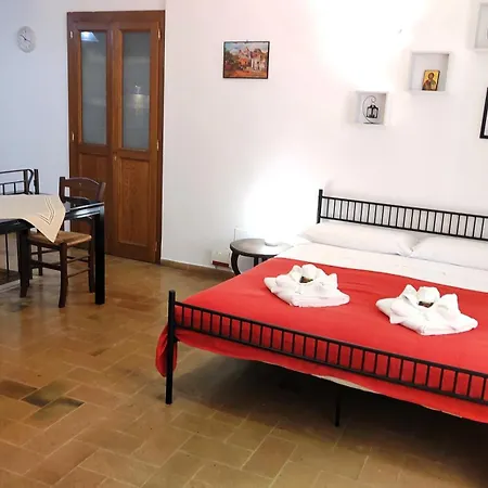 La Di Santa Chiara, 125mq, Idromassaggio, Centro - Novita Da Myassisisuite, Mowimy Po Polsku