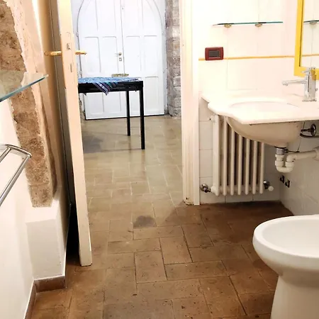 La Di Santa Chiara, 125mq, Idromassaggio, Centro - Novita Da Myassisisuite, Mowimy Po Polsku Apartment Assisi