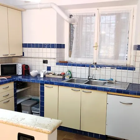 La Di Santa Chiara, 125mq, Idromassaggio, Centro - Novita Da Myassisisuite, Mowimy Po Polsku