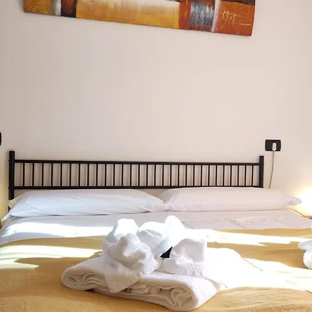 La Di Santa Chiara, 125mq, Idromassaggio, Centro - Novita Da Myassisisuite, Mowimy Po Polsku Διαμέρισμα *