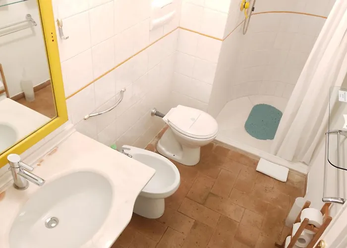 MyAssisiSuite - la Suite di Santa Chiara - Dimora Storica con Idromassaggio, 125mq di Lusso, Assisi Centro - Accoglienza Live - Mówimy po polsku *