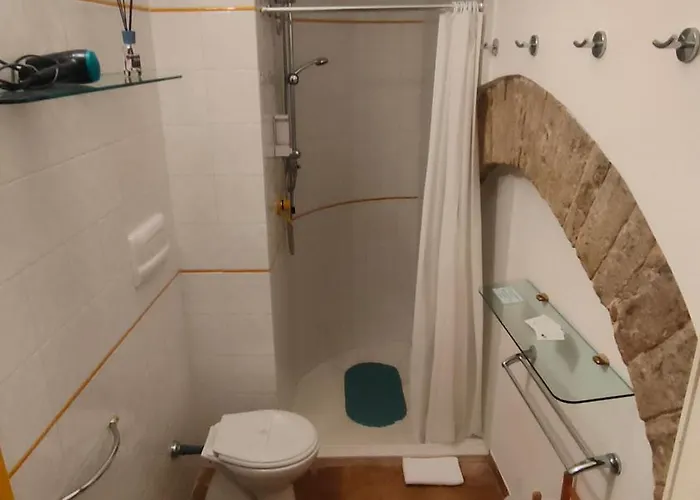 MyAssisiSuite - la Suite di Santa Chiara - Dimora Storica con Idromassaggio, 125mq di Lusso, Assisi Centro - Accoglienza Live - Mówimy po polsku Assisi