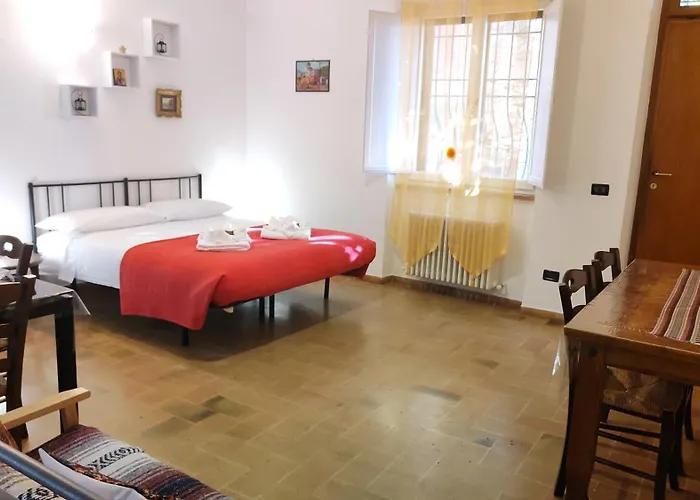 MyAssisiSuite - la Suite di Santa Chiara - Dimora Storica con Idromassaggio, 125mq di Lusso, Assisi Centro - Accoglienza Live - Mówimy po polsku Apartamento