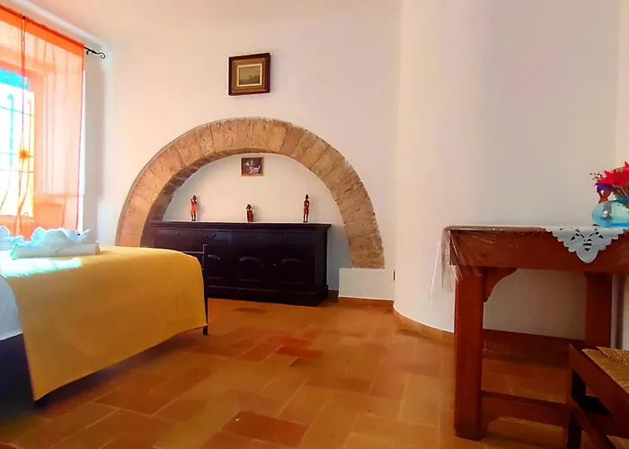 Appartement La Suite di Santa Chiara, 125mq, Idromassaggio, Assisi centro - Novità da MyAssisiSuite, Mówimy po polsku